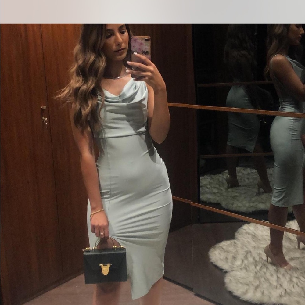 Light green Bodycon Midi Dress with Sleeveless Cowl Neck for Cocktail